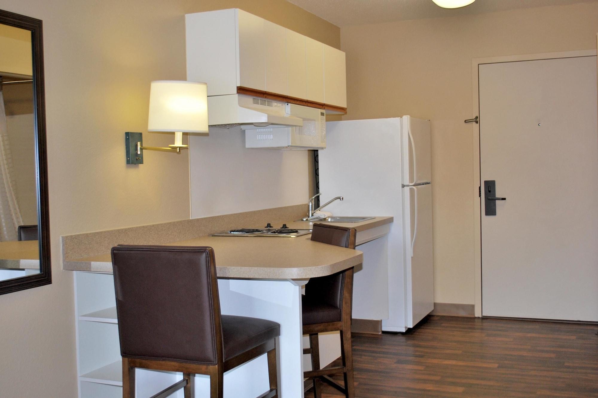 Extended Stay America Suites - Kansas City - Country Club Plaza Exterior foto