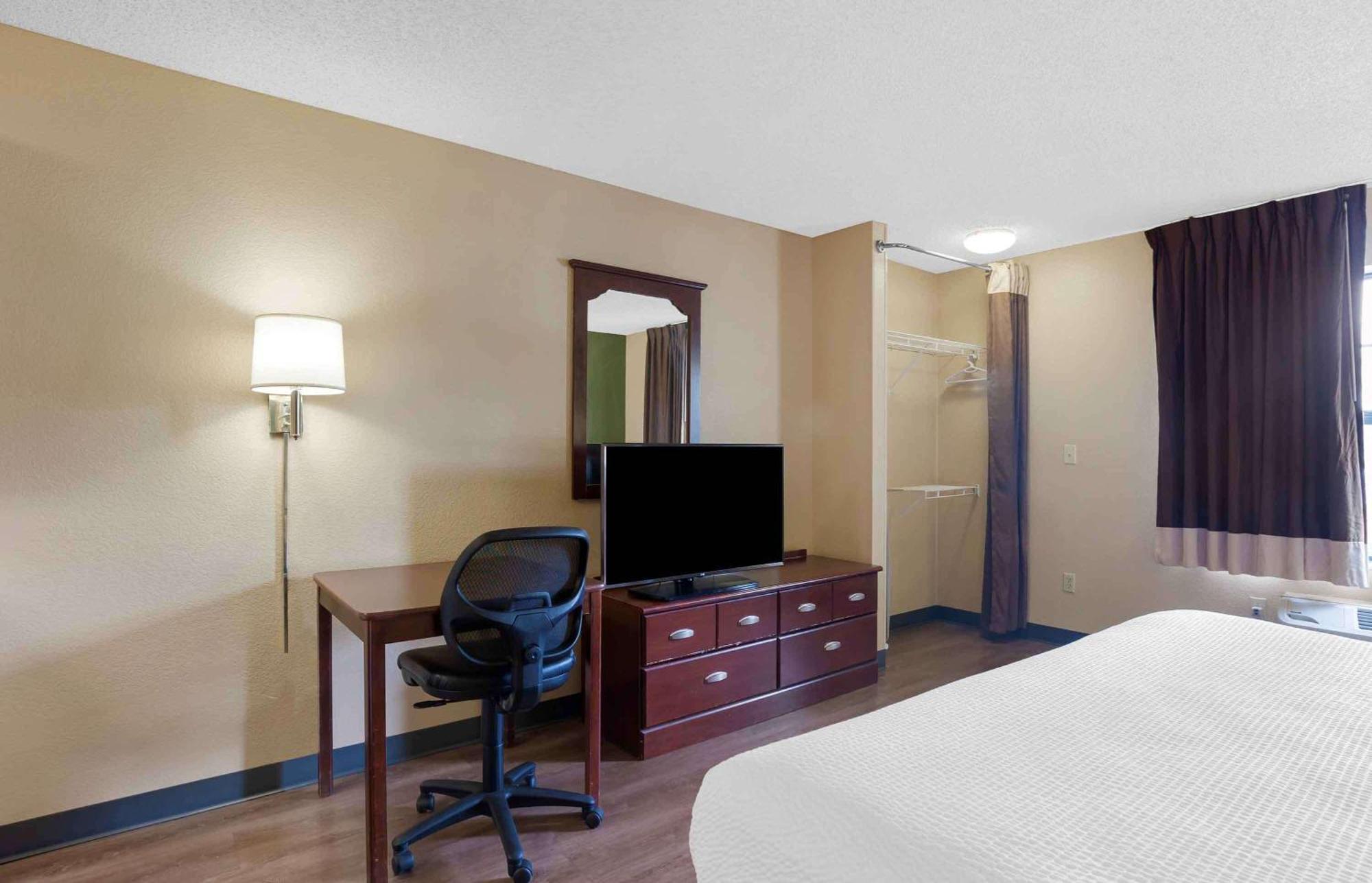 Extended Stay America Suites - Kansas City - Country Club Plaza Exterior foto
