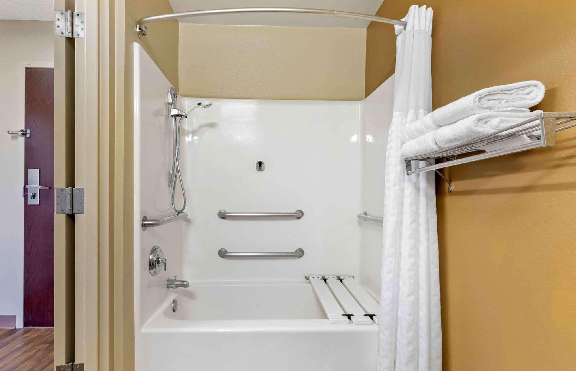 Extended Stay America Suites - Kansas City - Country Club Plaza Exterior foto
